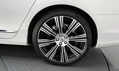 Volvo S90 2023, 30560 км, за 28277.96 USD