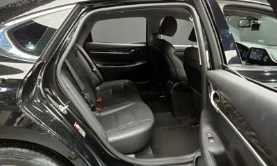 Hyundai Grandeur 2018, 168130 км, за 6437.2 USD - фото 12