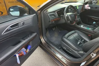Ford Taurus 2015, 114600 км, за 11715 USD - фото 16
