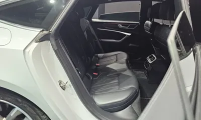 Audi A7 2021, 38652 км, за 31456.93 USD - фото 12