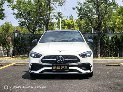 Mercedes-Benz C-Class 2024, 34000 км, за 30281.78 USD