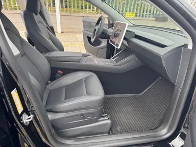 Tesla Model Y 2025, 12000 км, за 38080.49 USD - фото 21