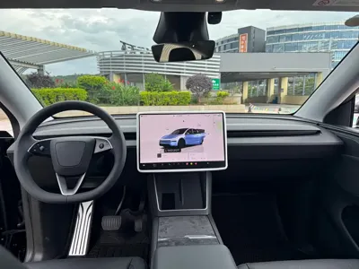 Tesla Model Y 2025, 12000 км, за 38080.49 USD - фото 23