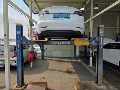 Tesla Model 3 2020, 147594 км, за 16994.88 USD