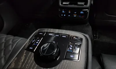 Genesis G80 2026, 7751 км, за 45478.61 USD - фото 39