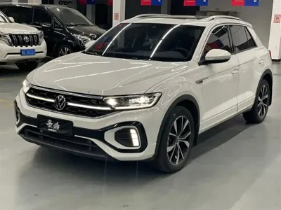 Volkswagen T-Roc · 2024 год
