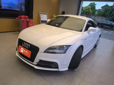 Audi TT · 2014 год