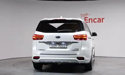 Kia Canival 2019, 55622 км, за 15203.61 USD