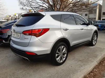 Hyundai Santafe 2013, 183000 км, за 3900.5 USD