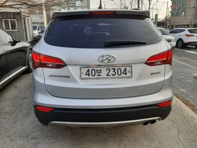 Hyundai Santafe 2013, 183000 км, за 3900.5 USD
