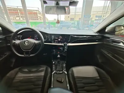 Volkswagen Passat 2020, 69000 км, за 10005.69 USD - фото 6