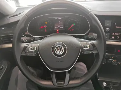 Volkswagen Passat 2020, 69000 км, за 10005.69 USD - фото 9