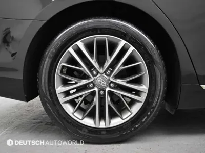 Hyundai Grandeur 2017, 151828 км, за 6641.92 USD
