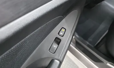 Hyundai Sonata 2012, 94599 км, за 3610.35 USD - фото 28
