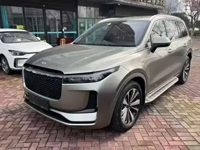 Li Auto Li ONE · 2022 год