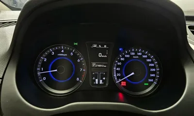 Hyundai Grandeur 2015, 216812 км, за 3547.03 USD - фото 8