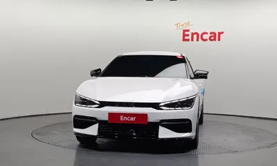 Kia EV6 2023, 43830 км, за 23727.48 USD