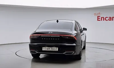 Hyundai Grandeur 2022, 118464 км, за 13524.9 USD