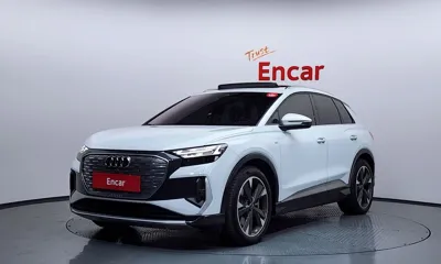 Audi Q4 e-tron · 2022 год