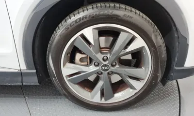 Audi Q4 e-tron 2022, 37344 км, за 24560.27 USD