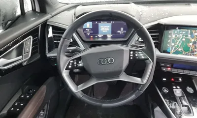 Audi Q4 e-tron 2022, 37344 км, за 24560.27 USD - фото 13