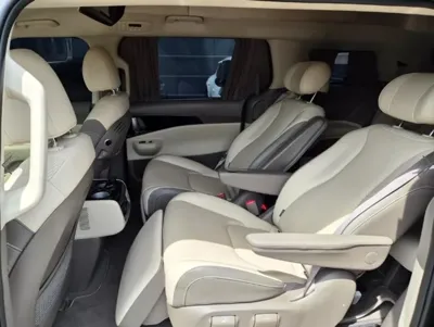 Kia Canival 2025, 20374 км, за 38827.45 USD