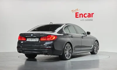 BMW 5-Series 2020, 57929 км, за 22398.41 USD