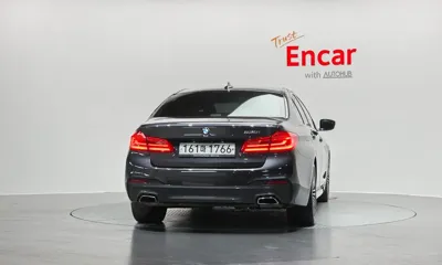 BMW 5-Series 2020, 57929 км, за 22398.41 USD