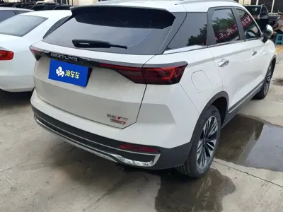 Bestune T77 2023, 40599 км, за 8455.14 USD