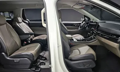 Kia Canival 2025, 23364 км, за 24637.58 USD - фото 12