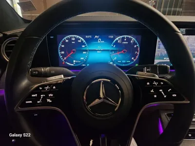 Mercedes-Benz E-Class 2023, 8007 км, за 32508.16 USD - фото 8
