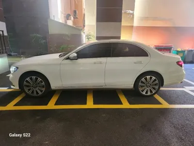 Mercedes-Benz E-Class 2023, 8007 км, за 32508.16 USD - фото 12