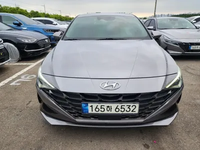 Hyundai Avante · 2022 год