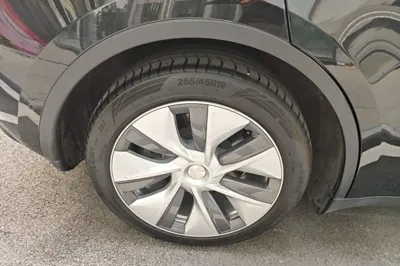 Tesla Model Y 2022, 78400 км, за 25019 USD - фото 11