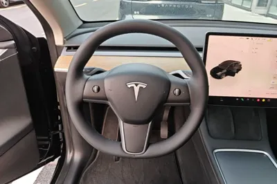 Tesla Model Y 2022, 78400 км, за 25019 USD - фото 18