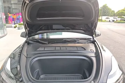 Tesla Model Y 2022, 78400 км, за 25019 USD - фото 30