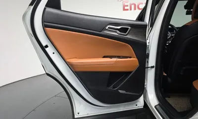 Kia Sportage 2024, 26660 км, за 65140.1 USD - фото 25