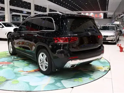 Mercedes-Benz GLB 2023, 62000 км, за 21873.44 USD