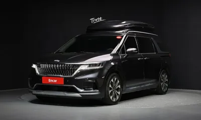 Kia Canival · 2021 год