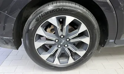 Kia Canival 2021, 86108 км, за 18721.96 USD
