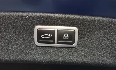 Genesis G80 2021, 76876 км, за 21610.61 USD - фото 20