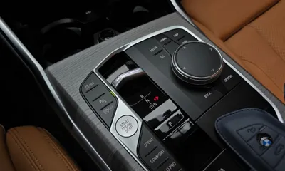 BMW 3-Series 2026, 4065 км, за 28613.63 USD - фото 9