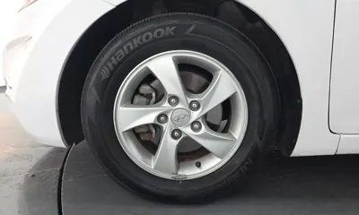 Hyundai Avante 2015, 69586 км, за 3516.31 USD