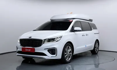 Kia Canival · 2019 год