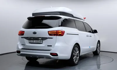 Kia Canival 2019, 146619 км, за 15239.09 USD