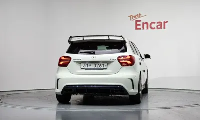 Mercedes-Benz A-Class 2017, 41677 км, за 15562.93 USD