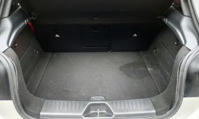 Mercedes-Benz A-Class 2017, 41677 км, за 15562.93 USD - фото 20