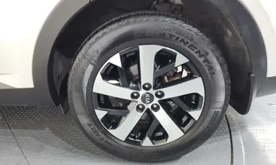 Kia Sorento 2021, 106407 км, за 16350.98 USD