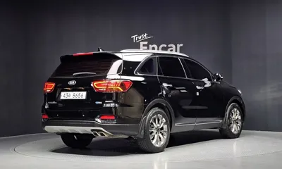 Kia Sorento 2018, 102827 км, за 10814.34 USD