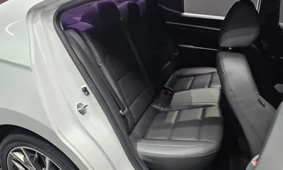 Hyundai Avante 2020, 65934 км, за 8527.24 USD - фото 11